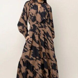 Brushstroke Maxi NWOT